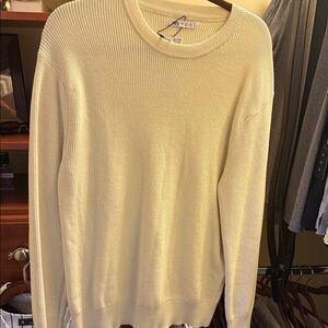 Zara Men's Off-White Crewneck Sweater